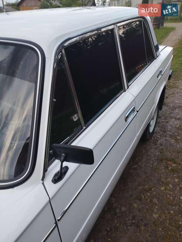 Седан ВАЗ / Lada 2106 1994 в Долине