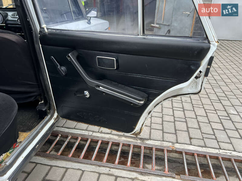 Седан ВАЗ / Lada 2106 1988 в Білій Церкві