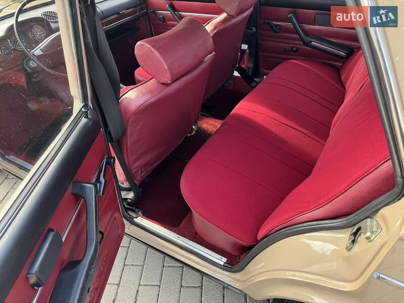 Седан ВАЗ / Lada 2106 1990 в Ужгороде