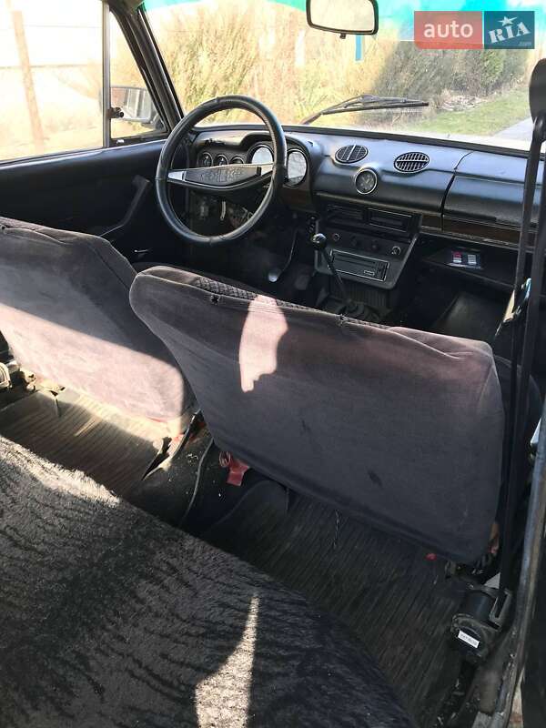 Седан ВАЗ / Lada 2106 1991 в Комарному