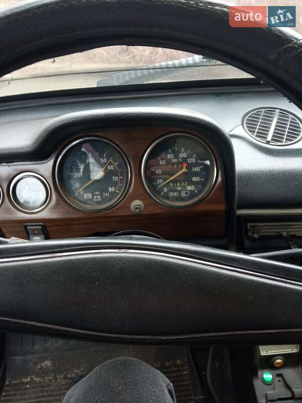 Седан ВАЗ / Lada 2106 1984 в Марганці