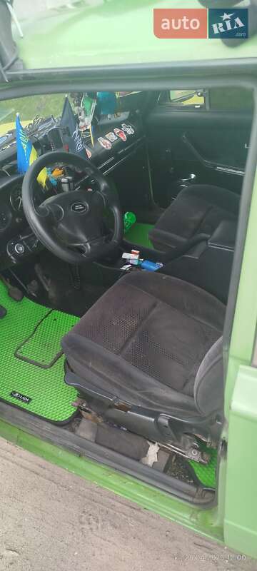 Седан ВАЗ / Lada 2106 1985 в Краснограде