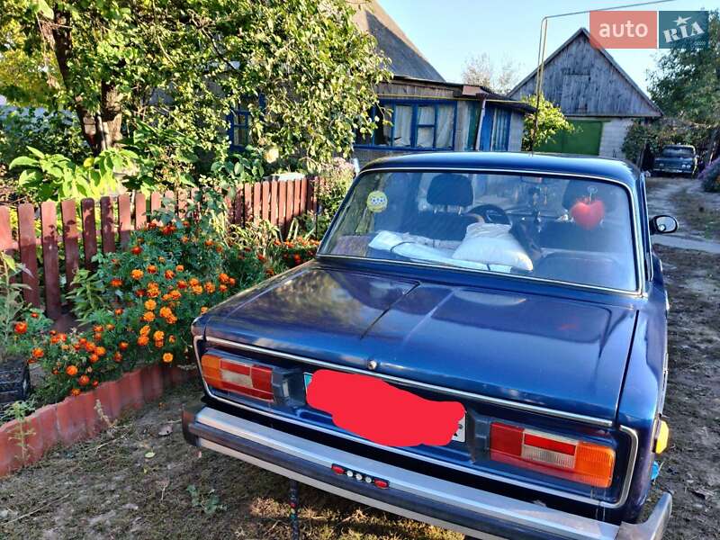 Седан ВАЗ / Lada 2106 1984 в Киеве