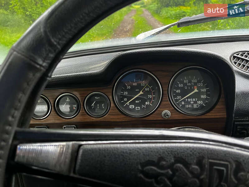 Седан ВАЗ / Lada 2106 1990 в Костополе