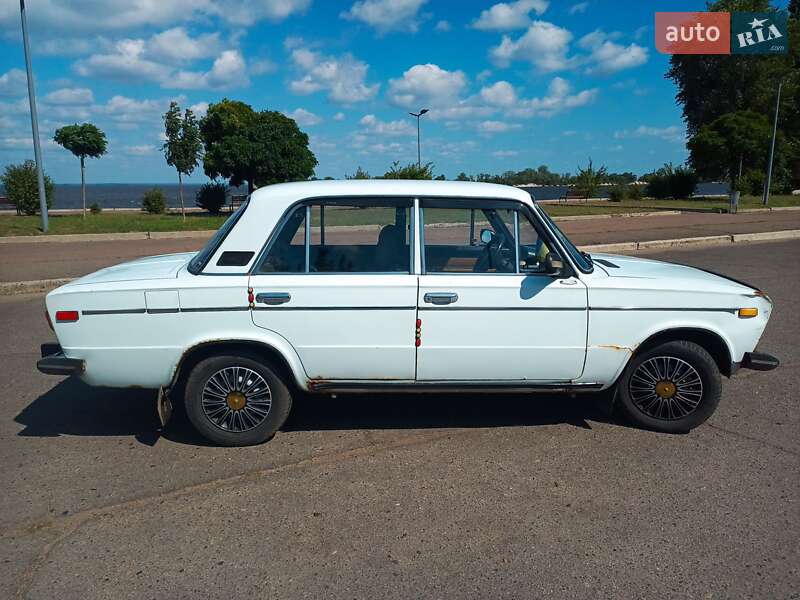 Седан ВАЗ / Lada 2106 1986 в Черкасах