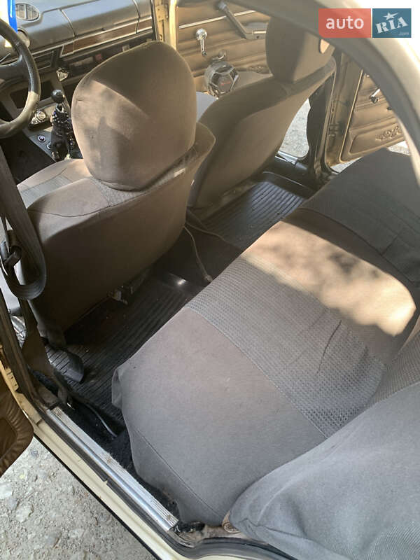 Седан ВАЗ / Lada 2106 1989 в Павлограде