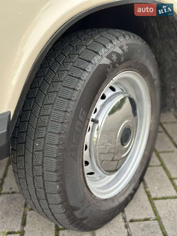 Седан ВАЗ / Lada 2106 1996 в Львове