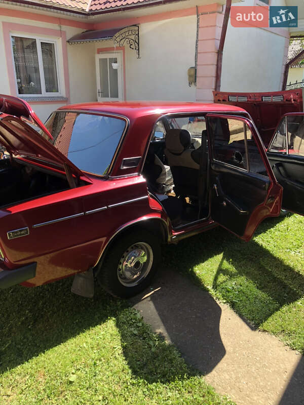 Седан ВАЗ / Lada 2106 1985 в Черновцах