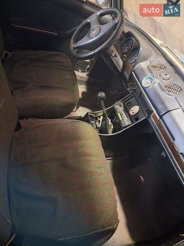 Седан ВАЗ / Lada 2106 1985 в Березовке фото 15 Седан ВАЗ / Lada 2106 1985 в Березовке