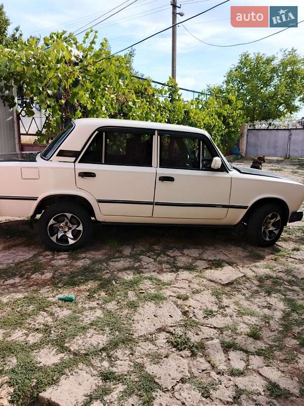 Седан ВАЗ / Lada 2106 1993 в Николаеве фото 7 Седан ВАЗ / Lada 2106 1993 в Николаеве