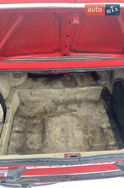 Седан ВАЗ 2106 1985 в  фото 7 Седан ВАЗ 2106 1985 в