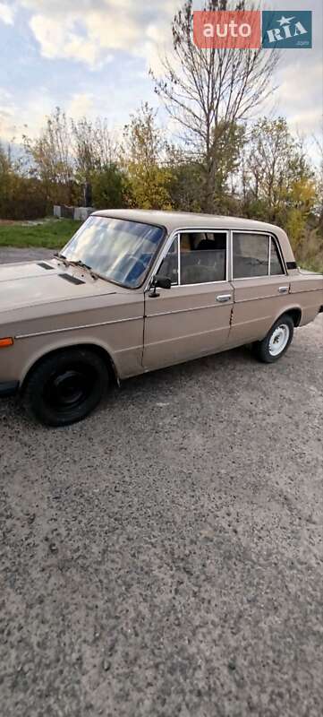Седан ВАЗ 2106 1988 в  фото Седан ВАЗ 2106 1988 в