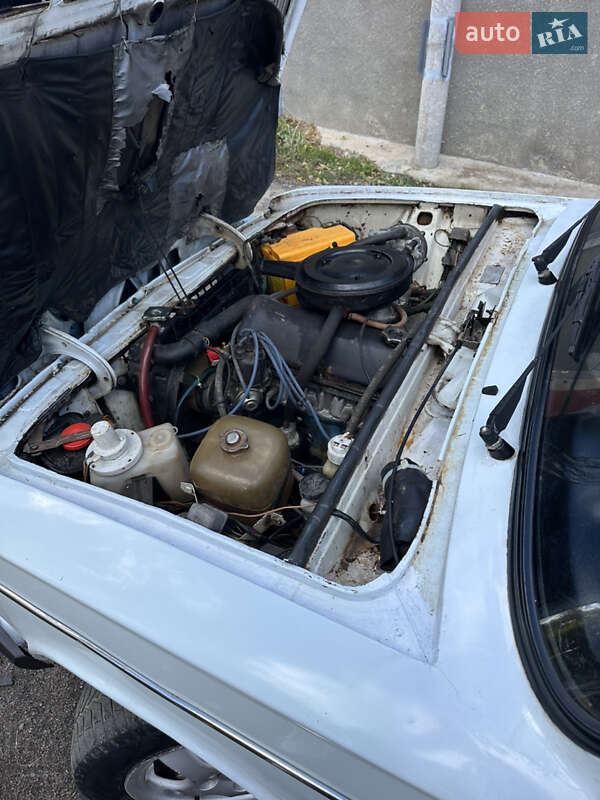 Седан ВАЗ / Lada 2106 1988 в Николаеве