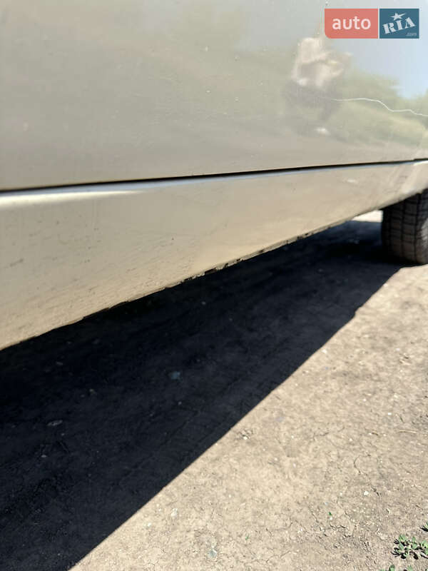 Седан ВАЗ / Lada 2106 1992 в Кривом Роге фото 6 Седан ВАЗ / Lada 2106 1992 в Кривом Роге