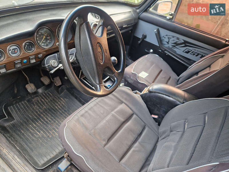 Седан ВАЗ / Lada 2106 1982 в Ромнах фото 14 Седан ВАЗ / Lada 2106 1982 в Ромнах