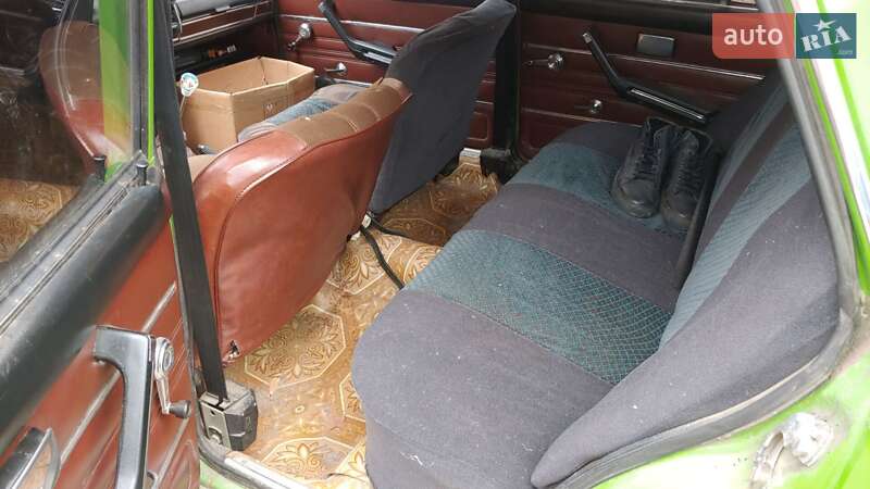 Седан ВАЗ / Lada 2106 1983 в Кременчуге фото 8 Седан ВАЗ / Lada 2106 1983 в Кременчуге