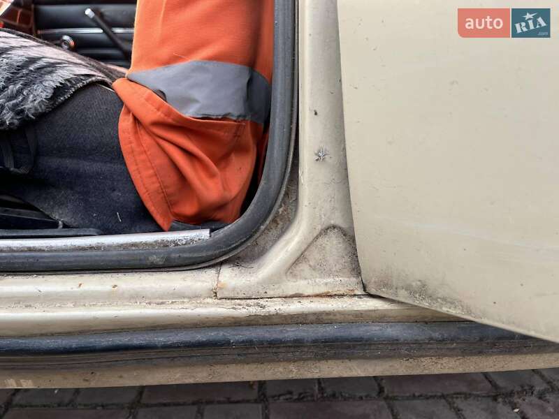 Седан ВАЗ / Lada 2106 1988 в Одессе фото 3 Седан ВАЗ / Lada 2106 1988 в Одессе