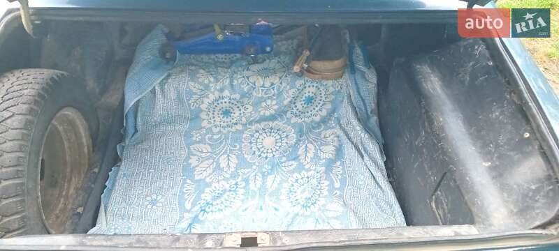 Седан ВАЗ / Lada 2106 1996 в Новоселице фото 4 Седан ВАЗ / Lada 2106 1996 в Новоселице