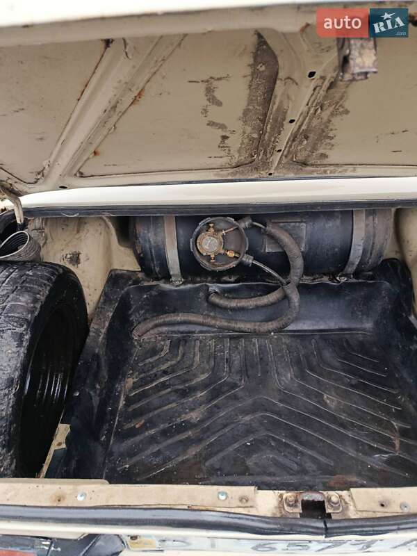 Седан ВАЗ / Lada 2106 1990 в Новых Санжарах фото 9 Седан ВАЗ / Lada 2106 1990 в Новых Санжарах