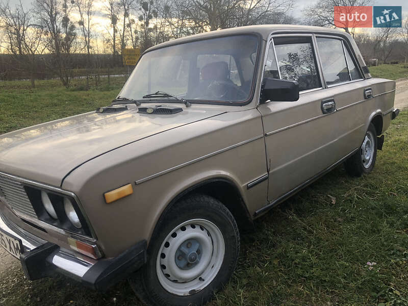 Седан ВАЗ / Lada 2106 1988 в Новой Ушице