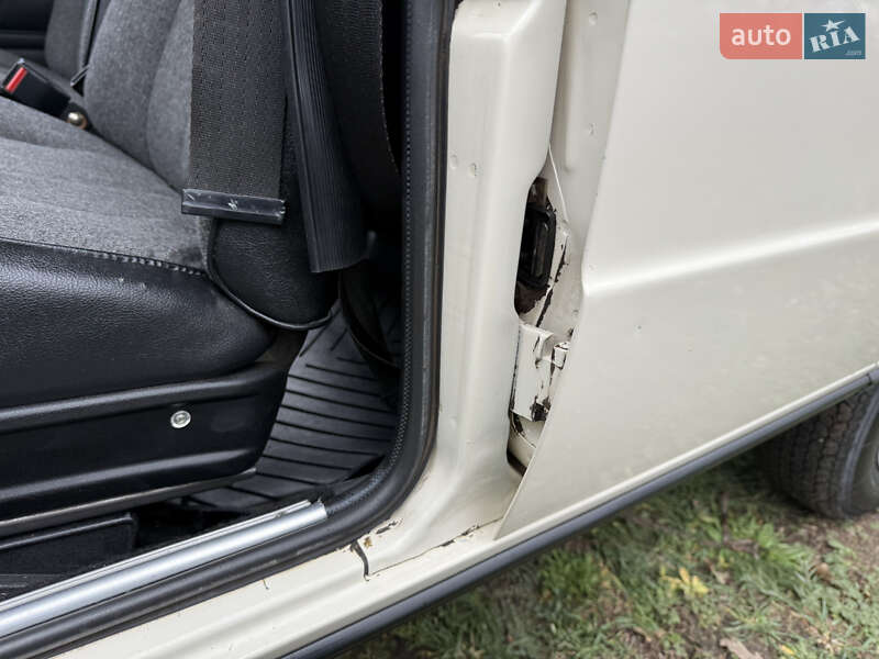 Седан ВАЗ / Lada 2106 1991 в Кривом Роге