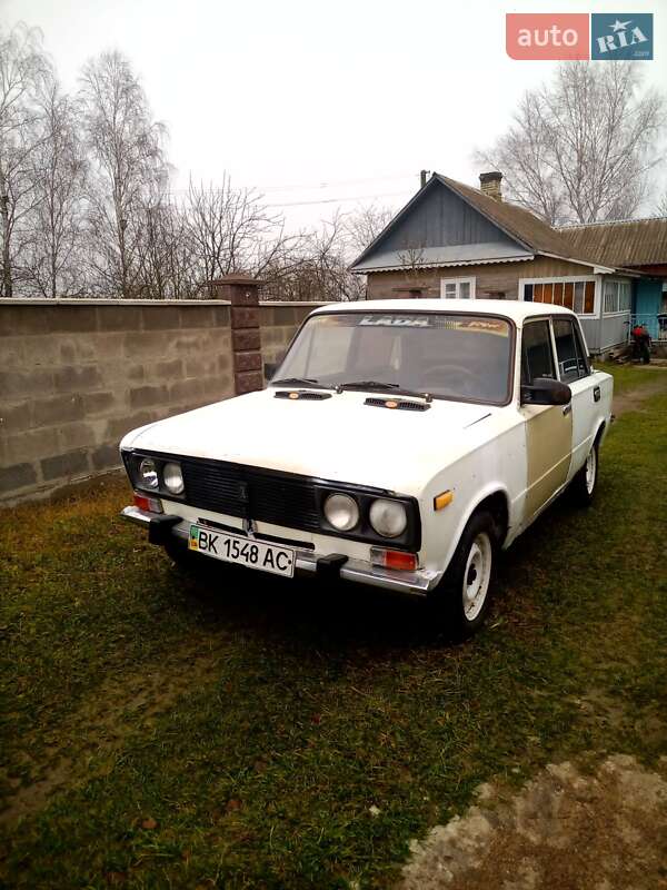 Седан ВАЗ / Lada 2106 1988 в Ровно