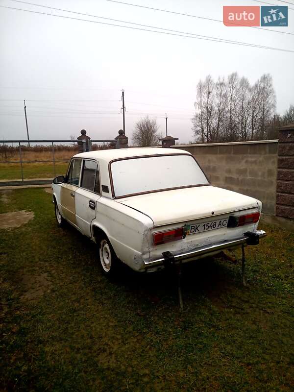 Седан ВАЗ / Lada 2106 1988 в Ровно