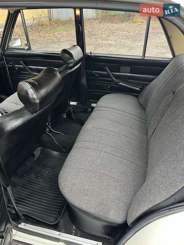 Седан ВАЗ / Lada 2106 1990 в Львове фото 17 Седан ВАЗ / Lada 2106 1990 в Львове