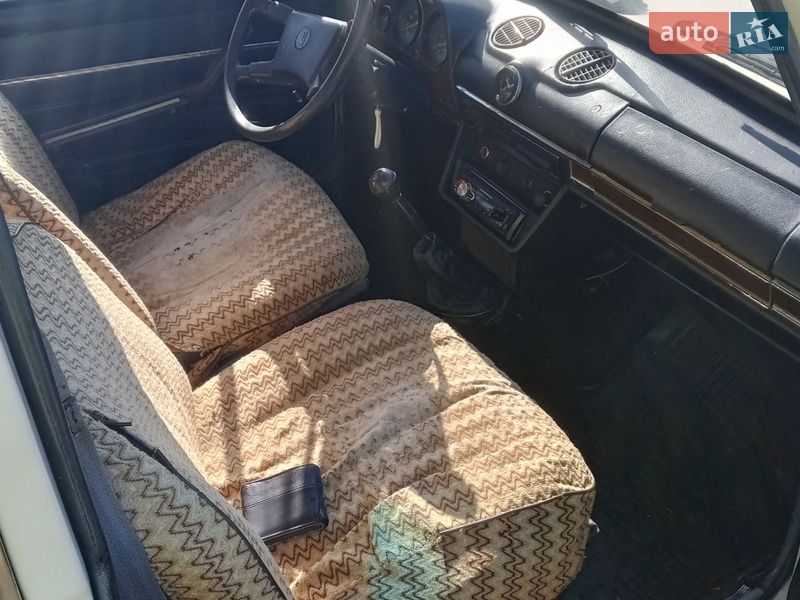 Седан ВАЗ / Lada 2106 1974 в Львове