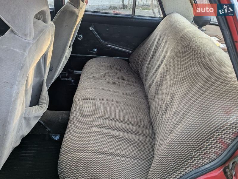 Седан ВАЗ / Lada 2106 1982 в Староконстантинове фото 11 Седан ВАЗ / Lada 2106 1982 в Староконстантинове
