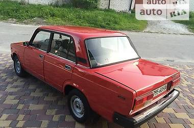 Седан ВАЗ / Lada 2107 2000 в Запорожье