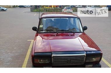 Седан ВАЗ / Lada 2107 1996 в Киеве