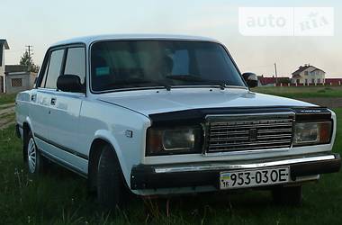 Седан ВАЗ / Lada 2107 1991 в Виннице