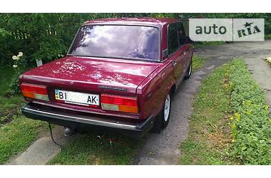 Седан ВАЗ / Lada 2107 1999 в Хороле