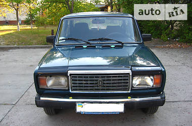 Седан ВАЗ / Lada 2107 2003 в Украинке