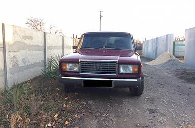 Седан ВАЗ / Lada 2107 2004 в Новомосковске