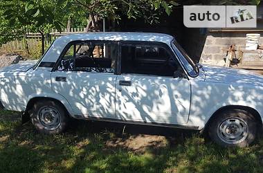 Седан ВАЗ / Lada 2107 2003 в Черкассах