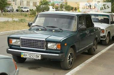 Седан ВАЗ / Lada 2107 2006 в Мариуполе