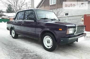 Седан ВАЗ / Lada 2107 2004 в Чернигове