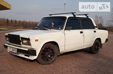 Седан ВАЗ / Lada 2107 1986 в Ужгороді