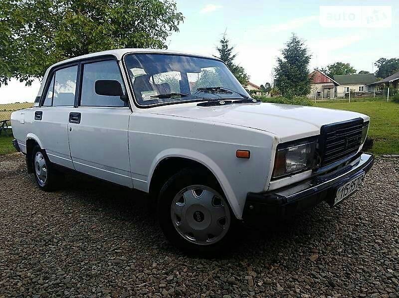 Седан ВАЗ / Lada 2107 1991 в Стрые