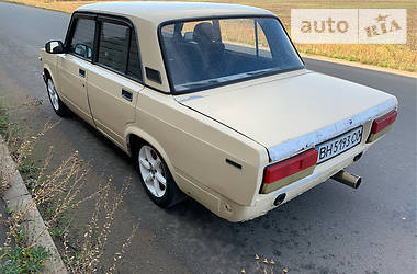 Седан ВАЗ / Lada 2107 1997 в Одесі