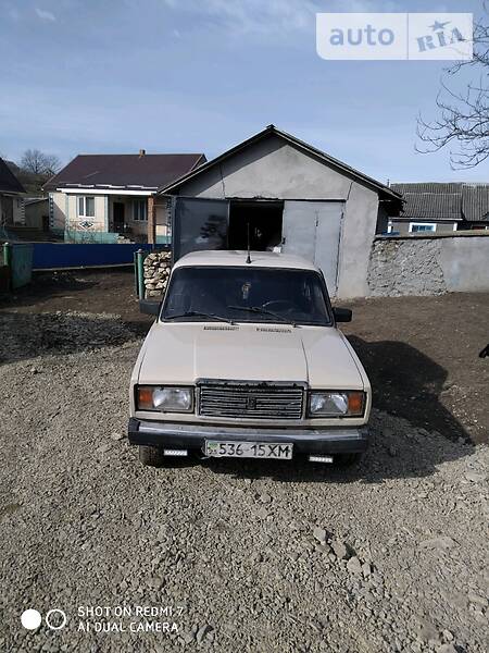 Седан ВАЗ / Lada 2107 1995 в Каменец-Подольском