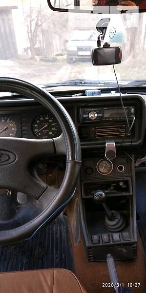 Седан ВАЗ / Lada 2107 1986 в Чернівцях