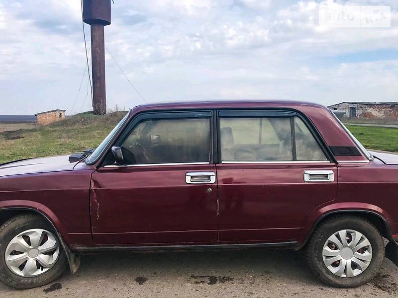 Седан ВАЗ / Lada 2107 1995 в Хоролі фото 11 Седан ВАЗ / Lada 2107 1995 в Хоролі