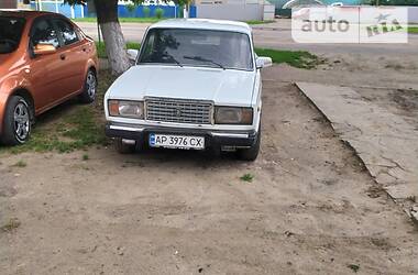 Седан ВАЗ / Lada 2107 1990 в Черновцах