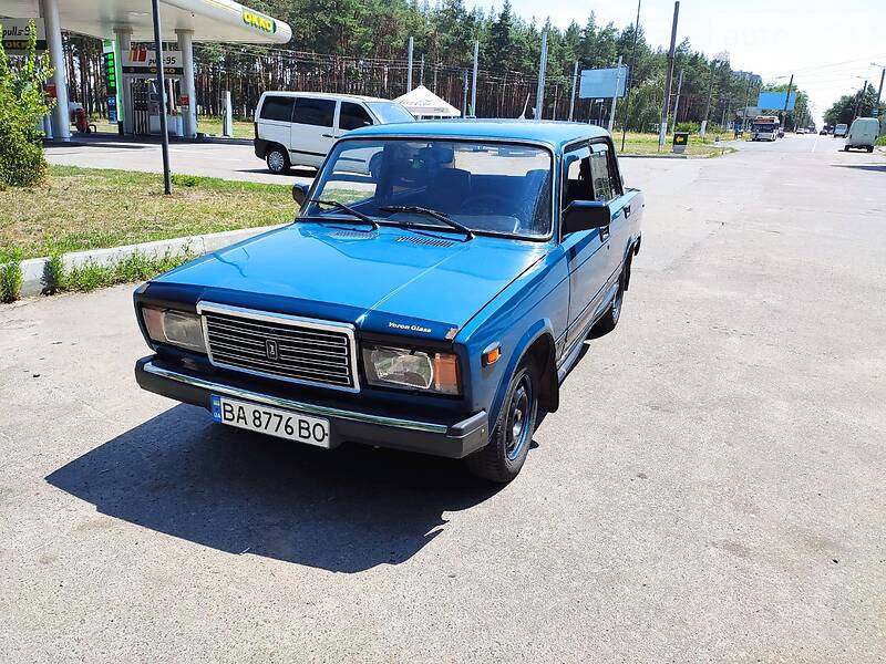 Седан ВАЗ / Lada 2107 2004 в Кропивницькому