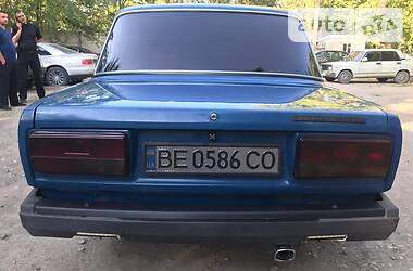 Седан ВАЗ / Lada 2107 2002 в Николаеве