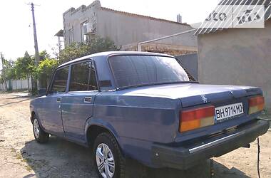 Седан ВАЗ / Lada 2107 2006 в Одессе