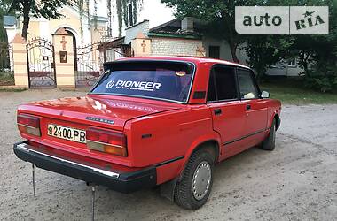 Седан ВАЗ / Lada 2107 1988 в Прилуках